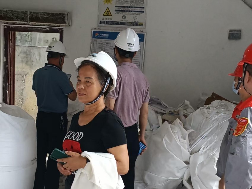 六偏磷酸钠阻垢剂生产场所